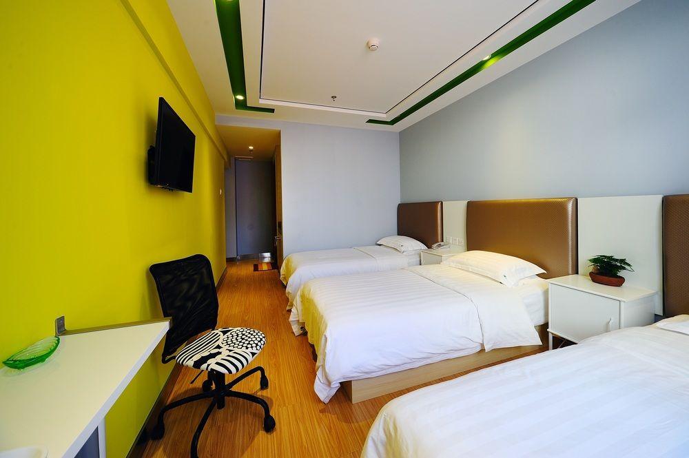 Zhong An Hotel Beijing Former Residence Of Journalist Edgar Snow -Free Laundry Service,Free Freshly Ground Coffee,Provide Tourism And Ticketing Service ,English Service ,Near Tian'Anmen Forbidden City,Wangfujing Walking Street Εξωτερικό φωτογραφία